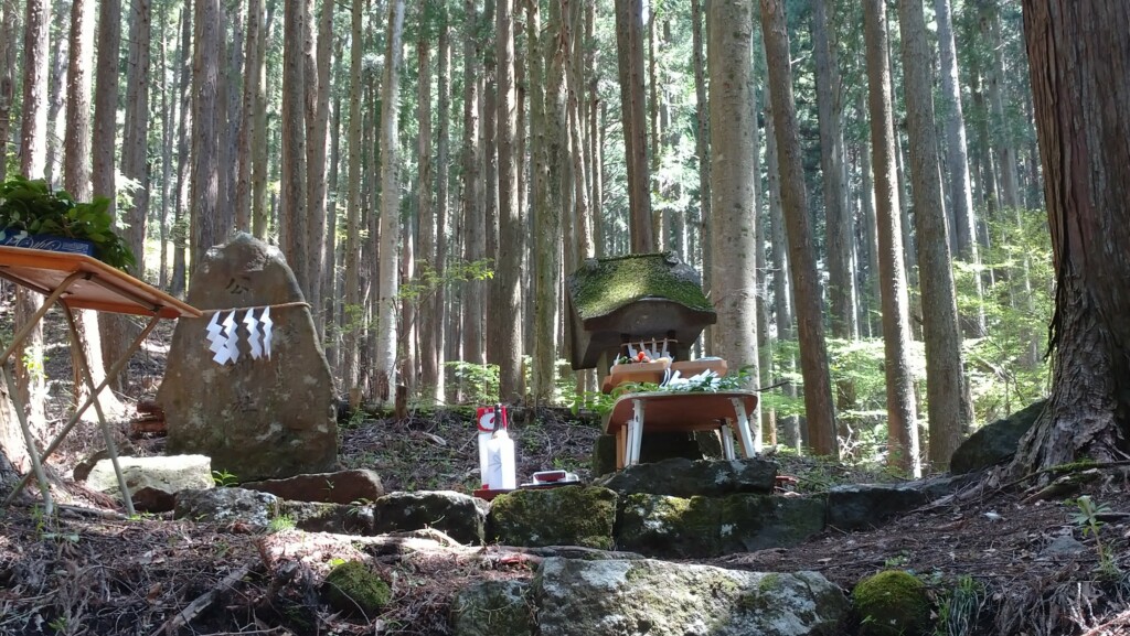 金時山猪鼻神社祭典が執り行われました