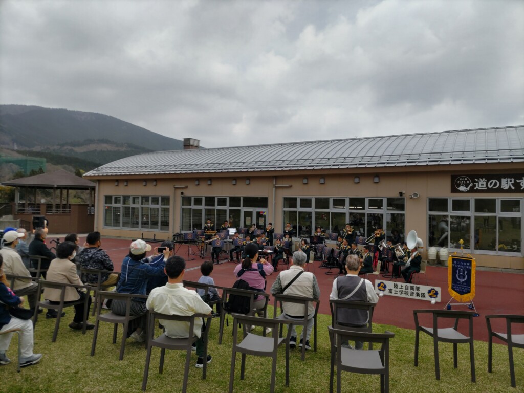 道の駅すばしり１３周年祭が開催されました